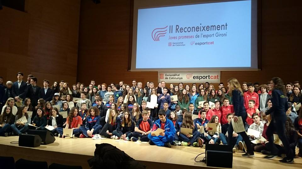 La regatista Lluïsa Puig galardonada con el Premio Joves Promeses de l’Esport Gironí 2015