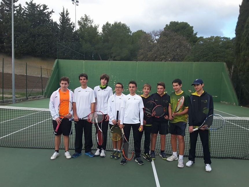 Escola de tennis equip cadet