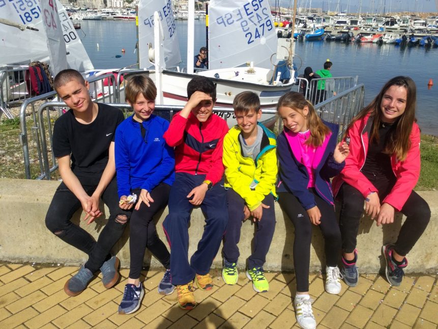 Campionat_catalunya_classe_optimist_equip