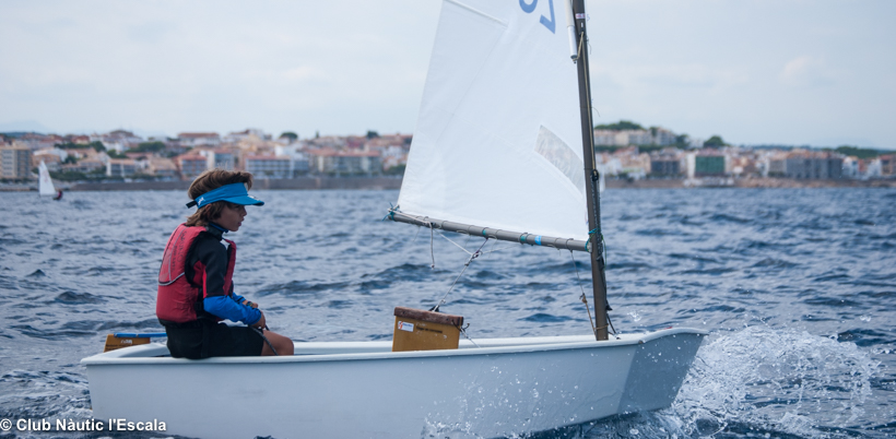 regata_atena_club_nautic_escala_equip_optimist