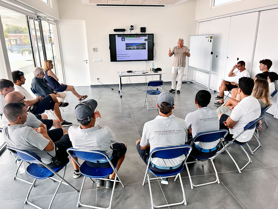 Jornada de formació de l’equip professional del Club