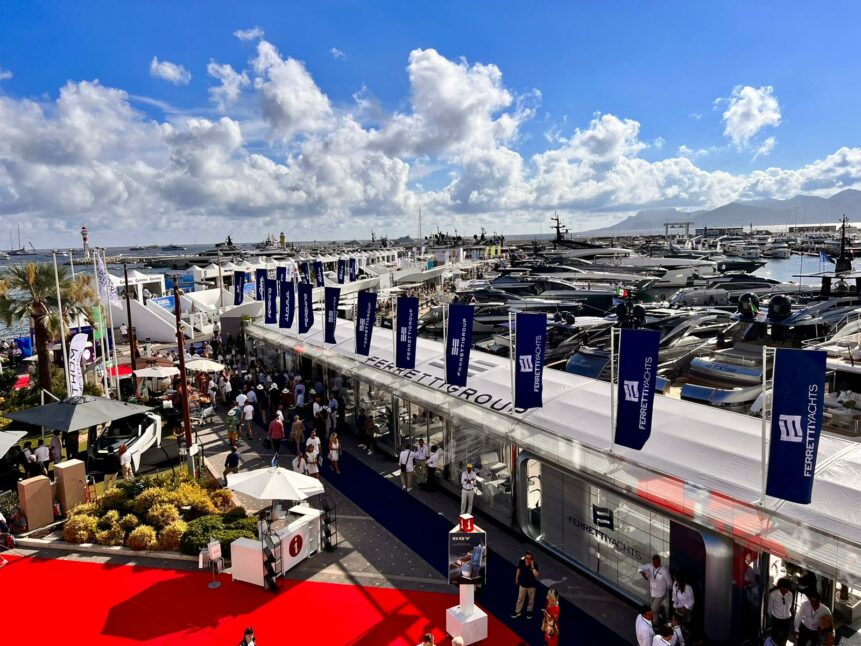 El Club en el Cannes Yachting Festival